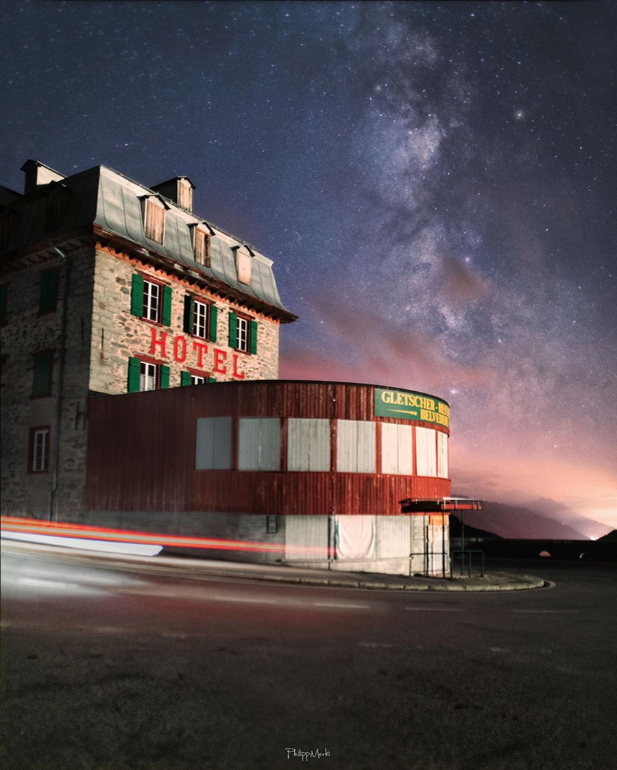 Bí ẩn khách sạn 4 mặt tiền bị bỏ hoang trên núi Alps ảnh 8 Bi an khach san 4 mat tien bi bo hoang tren nui Alps hinh anh 8