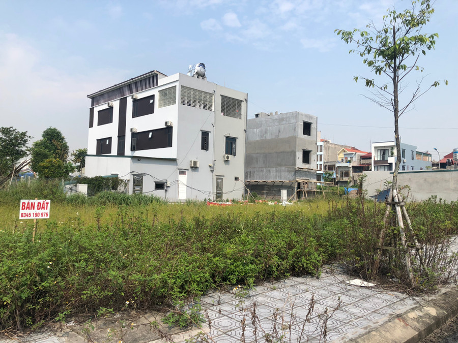 Đất phân lô được rao bán