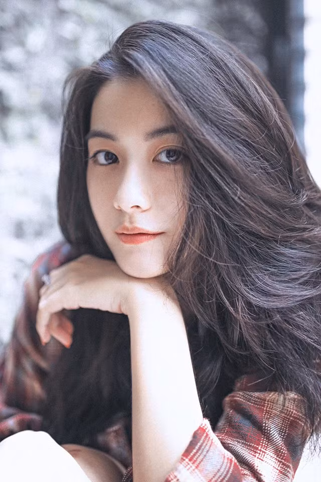 Gương mặt hoàn hảo tự nhiên, không tì vết của nữ sinh Nguyễn Vi ảnh 3