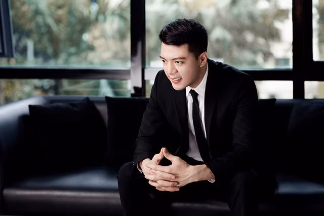 Bác sĩ “hot boy” cao 1m82, đẹp trai như người mẫu