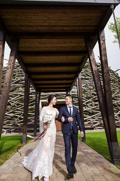 Ảnh cưới lãng mạn của cặp đôi Việt kiều ở lâu đài cộng hoà Séc ảnh 12