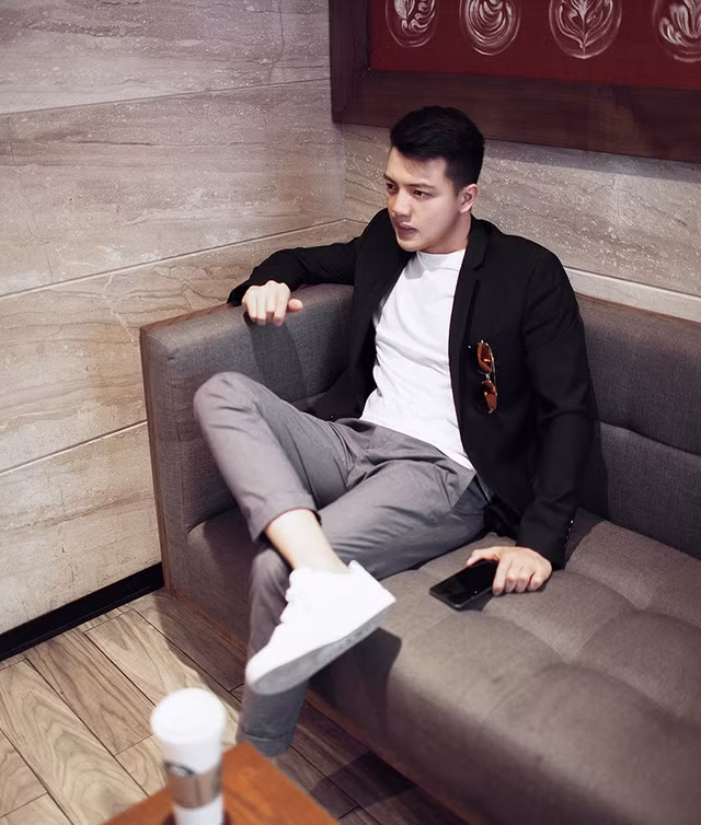 Bác sĩ “hot boy” cao 1m82, đẹp trai như người mẫu ảnh 9