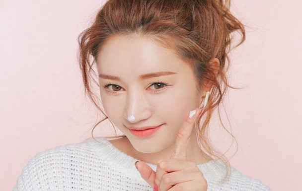 8 nguyên tắc chăm sóc da trước 25 tuổi, đến 90% chị em không biết hết ảnh 2 nhung nguyen tac cham soc da ban can biet truoc khi 25 neu khong muon gia truoc tuoi - 3