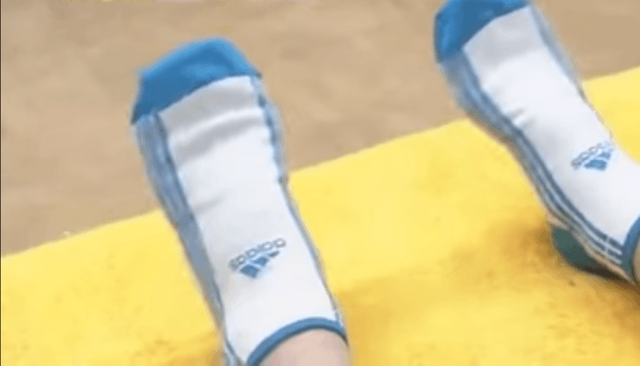 Học tập ngay bài tập kỳ diệu "cứu rỗi" cái lưng của dân công sở Nhật: Nằm im 5 phút là mọi nhức mỏi đều tan biến! - Ảnh 6. Học tập ngay bài tập kỳ diệu "cứu rỗi" cái lưng của dân công sở Nhật: Nằm im 5 phút là mọi nhức mỏi đều tan biến! - Ảnh 6.