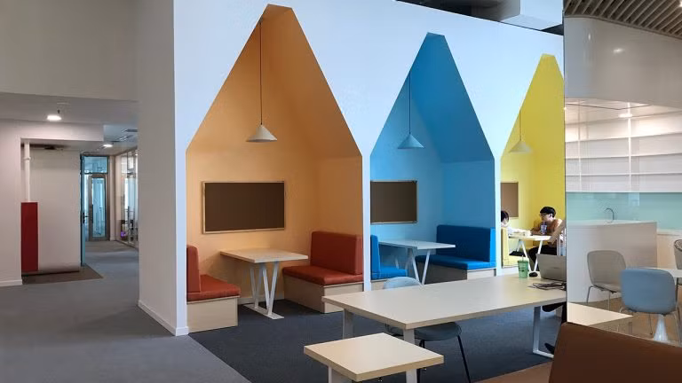 Vietnam Study Hub, một trung tâm học tập chất lượng hoàn toàn miễn phí dành sinh viên Việt Nam đang hoặc sẽ theo học ĐH Auckland, New Zealand