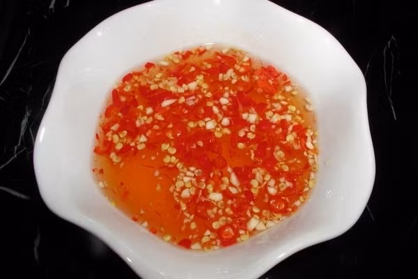 10-cach-pha-nuoc-cham 10-cach-pha-nuoc-cham