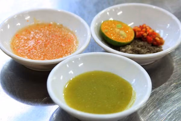 10-cach-pha-nuoc-cham 10-cach-pha-nuoc-cham