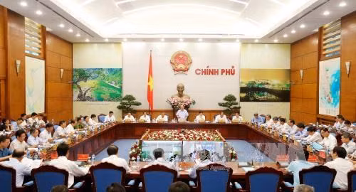 Chính phủ họp bàn giải pháp bảo vệ môi trường