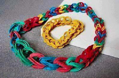 Những sợi dây nhảy được thắt bằng thun một cách thủ công. 20-mon-do-goi-nho-ky-uc-tuoi-tho-8x-9x-doi-dau-page-2-2