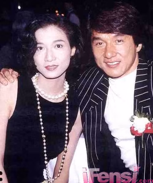 Khi không còn yêu nữa, 8 mỹ nhân Hoa ngữ này lại bị người yêu cũ “đâm sau lưng” - Ảnh 8.