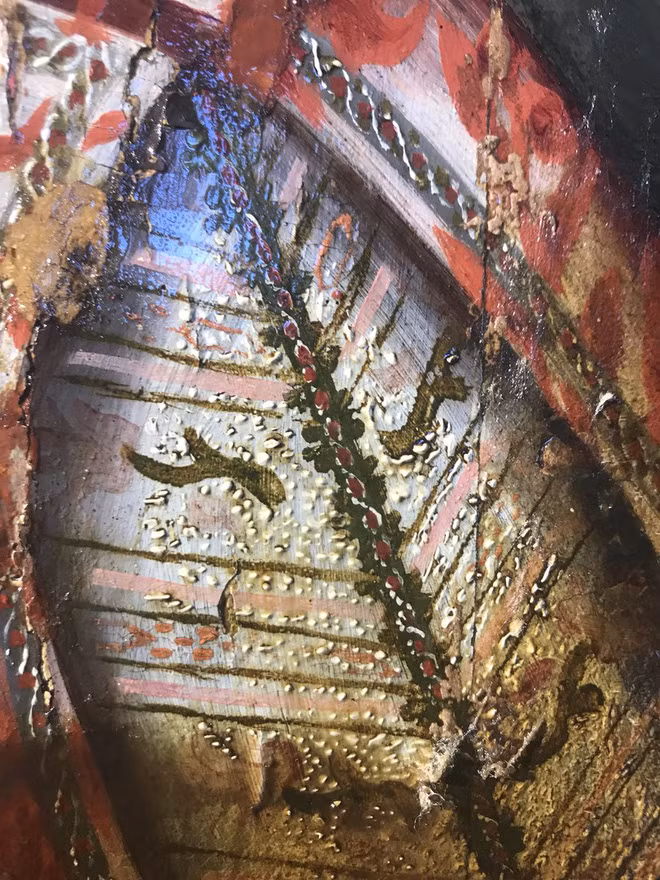 Khám phá bí ẩn của bức tranh cổ chỉ được hiện ra khi tẩy lớp màu trên cùng - Ảnh 4.