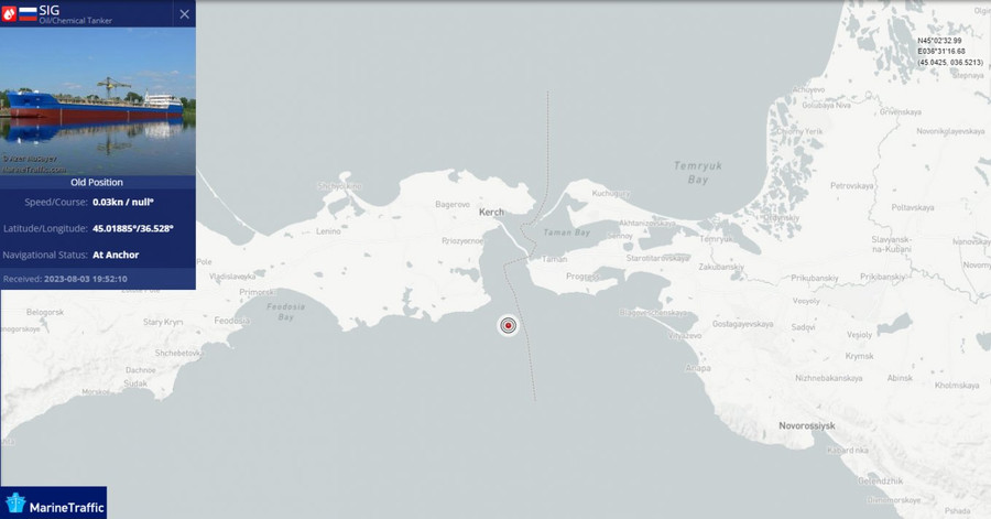 Vị trí tàu chở dầu SIG của Nga gần eo biển Karch, Biển Đen sáng ngày 05/8