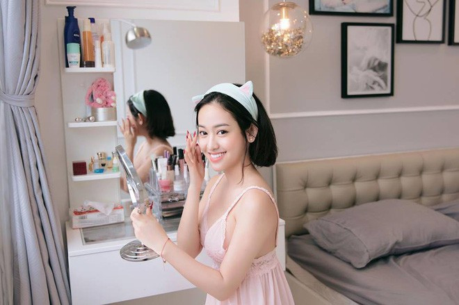 Khối tài sản giá trị của Thúy Vi sau gần 4 năm công khai ngoại tình với bạn trai Midu ảnh 2 Cuộc sống giàu sang của Thúy Vi sau gần 4 năm công khai ngoại tình với bạn trai Midu-2