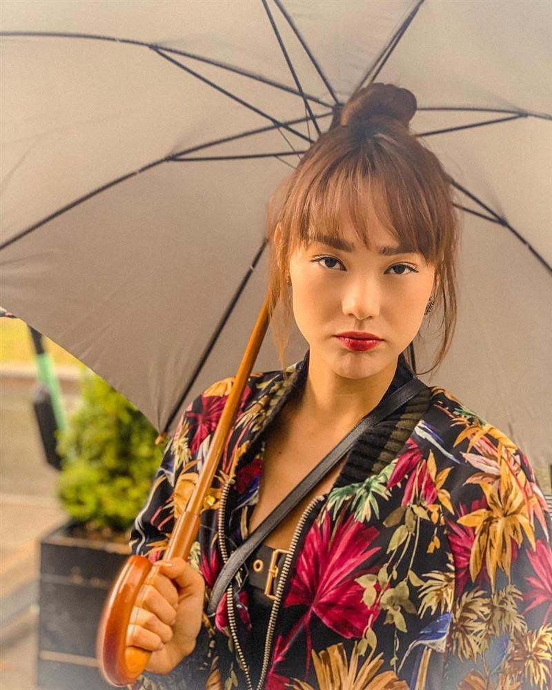 Việt Anh khi bị chất vấn "Sửa gì tại Hàn Quốc?, Minh Triệu phô diễn hình thể nóng bỏng với bikini ảnh 12 Phản ứng bất ngờ của Việt Anh khi bị chất vấn Sửa gì tại Hàn Quốc?-12