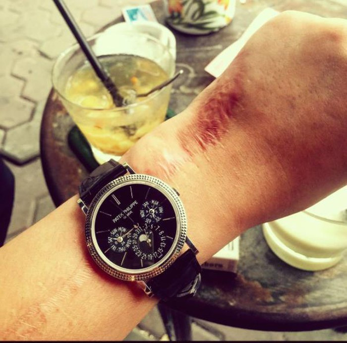 Bạn trai tin đồn của Đỗ Mỹ Linh sang chảnh với đồ hiệu đắt đỏ ảnh 5 Bạn trai tin đồn của Đỗ Mỹ Linh sang chảnh với đồ hiệu đắt đỏ ảnh 5