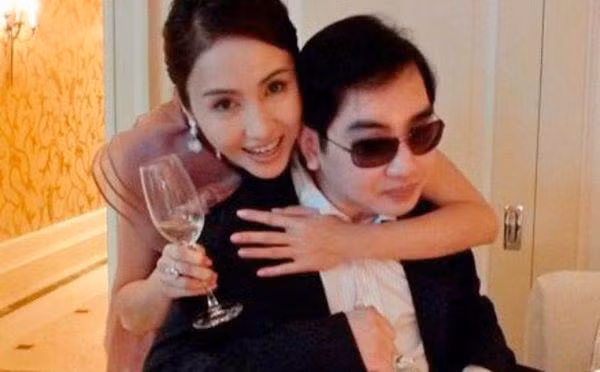 Đại mỹ nhân “nhận gạch đá” khi cưới tỷ phú tật nguyền, cuộc sống 10 năm sau mới bất ngờ