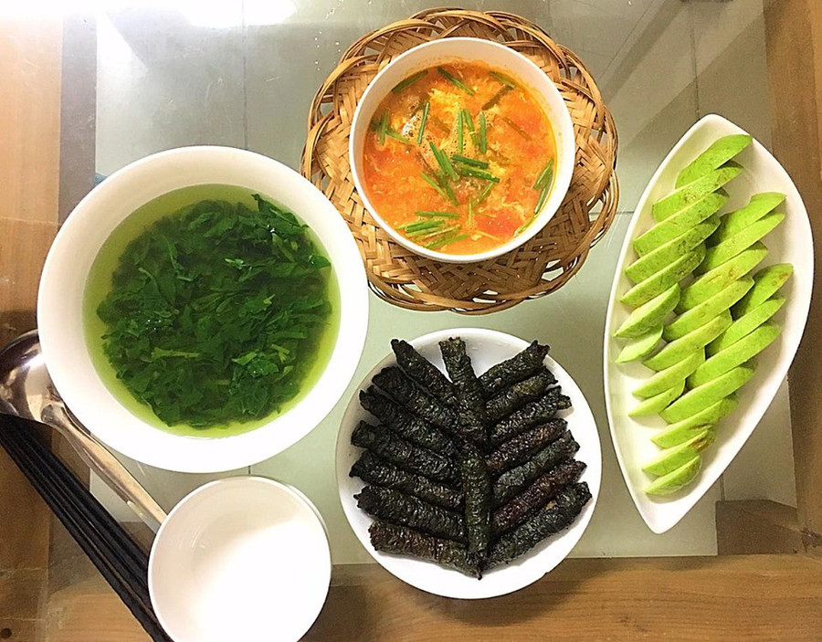 9x Hà Nội khiến MXH phát sốt vì 30 mâm cơm đẹp xuất sắc, chỉn chu đến từng cọng rau miếng thịt ảnh 17 9x Hà Nội khiến MXH phát sốt vì 30 mâm cơm đẹp xuất sắc, chỉn chu đến từng cọng rau miếng thịt ảnh 17