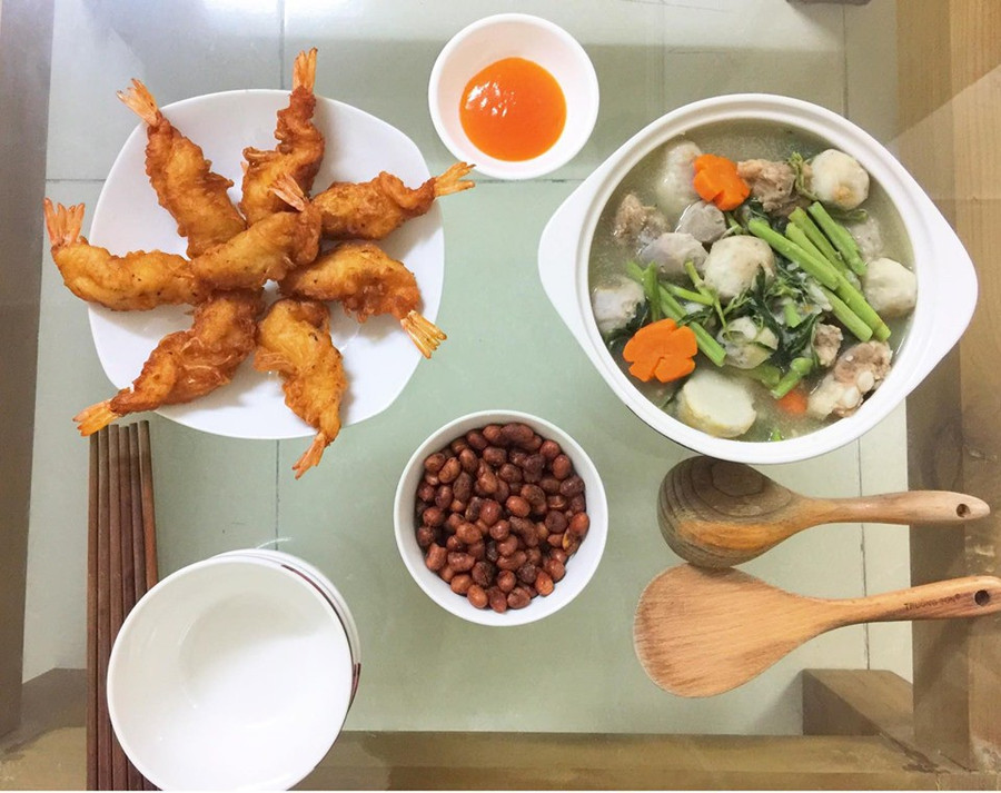 9x Hà Nội khiến MXH phát sốt vì 30 mâm cơm đẹp xuất sắc, chỉn chu đến từng cọng rau miếng thịt ảnh 18 9x Hà Nội khiến MXH phát sốt vì 30 mâm cơm đẹp xuất sắc, chỉn chu đến từng cọng rau miếng thịt ảnh 18