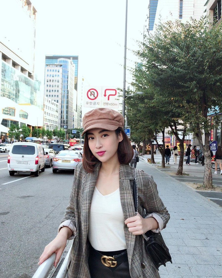 Từ “Hoa hậu giản dị nhất”, Đỗ Mỹ Linh từng bước trở thành “yêu nữ hàng hiệu“ ảnh 20 Từ “Hoa hậu giản dị nhất”, Đỗ Mỹ Linh từng bước trở thành “yêu nữ hàng hiệu“ ảnh 20