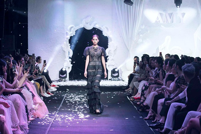 Hoa hậu Mỹ Linh nói gì về nghi vấn hẹn hò em trai BTV Ngọc Trinh? ảnh 6 Hoa hậu Mỹ Linh nói gì về nghi vấn hẹn hò em trai BTV Ngọc Trinh? - ảnh 6