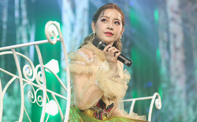 Bị chê hát dở - diễn đơ, thế mà giá cát-xê của Chi Pu còn khiến nhiều nghệ sĩ Việt... mơ cũng không thấy!-4