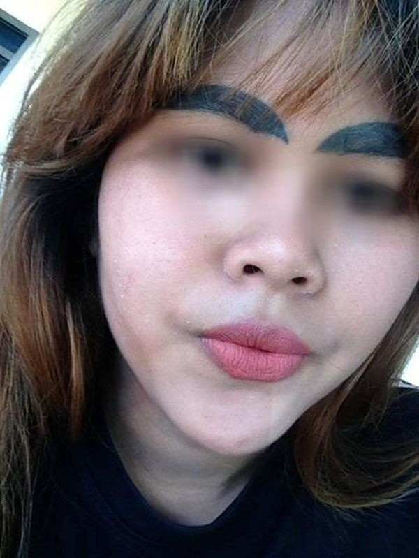 Thảm họa phun xăm lông mày khiến dân mạng cười chảy nước mắt ảnh 4  Thảm họa phun xăm lông mày