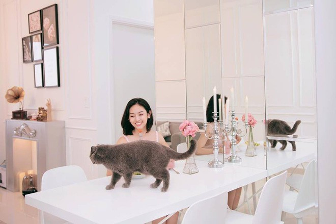 Khối tài sản giá trị của Thúy Vi sau gần 4 năm công khai ngoại tình với bạn trai Midu ảnh 6 Cuộc sống giàu sang của Thúy Vi sau gần 4 năm công khai ngoại tình với bạn trai Midu-6