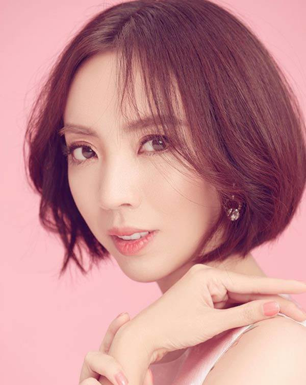 hoa hau hai thu trang lo guong mat cang phong, cung do, thieu tu nhien? - 8