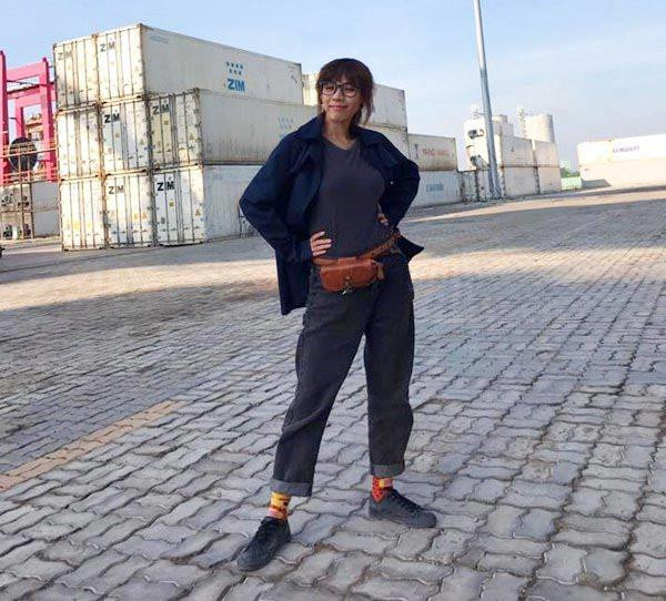 hoa hau hai thu trang lo guong mat cang phong, cung do, thieu tu nhien? - 11