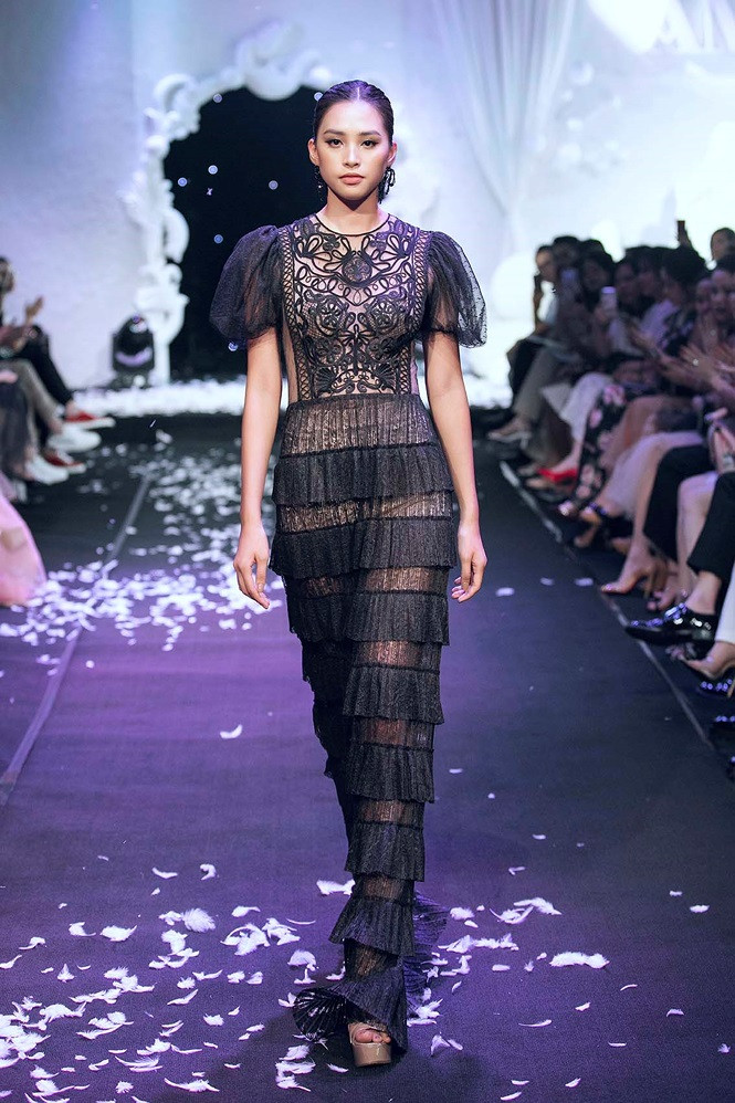 Hoa hậu Mỹ Linh nói gì về nghi vấn hẹn hò em trai BTV Ngọc Trinh? ảnh 5 Hoa hậu Mỹ Linh nói gì về nghi vấn hẹn hò em trai BTV Ngọc Trinh? - ảnh 5