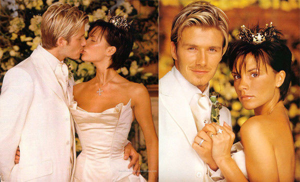 David Beckham và vợ Victoria Beckham khoá môi, quẩy hết mình nơi công cộng ảnh 4 Có thể nói đến nay Victoria và David Beckham đang có hạnh phúc trọn vẹn. Cuộc hôn nhân bên vững của họ có được là nhờ sự cảm thông, thấu hiểu và bỏ qua cái tôi vì hạnh phúc chung. Lúc này có thể khẳng định cả định mệnh lẫn niềm tin tuyệt đối đã cho cặp đôi vàng Hollywood có 1 tình yêu bất diệt.
