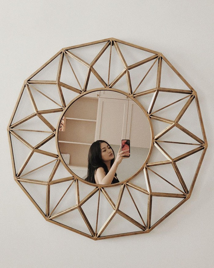 Những hot girl Việt mua nhà, tậu xe tiền tỷ ở tuổi đôi mươi ảnh 12 Những hot girl Việt mua nhà, tậu xe tiền tỷ ở tuổi đôi mươi ảnh 12