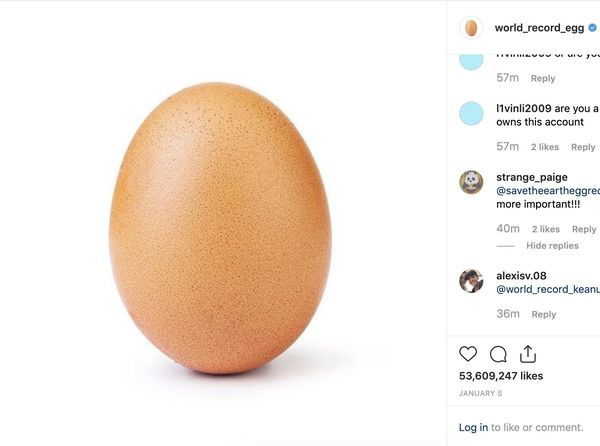 Kylie Jenner - hot girl tiền tỷ chiếm hết chỗ của Cristiano Ronaldo, Neymar, Messi trong 10 bức ảnh được like nhiều nhất Instagram ảnh 10 10 bức ảnh được like nhiều nhất Instagram nửa đầu năm 2019: Vắng mặt Ronaldo, vị trí đầu tiên gây bất ngờ! ảnh 9