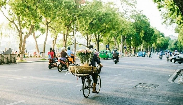 Thời tiết hôm nay Bắc Bộ ngày nắng, Trung Bộ và Nam Bộ mưa dông vài nơi