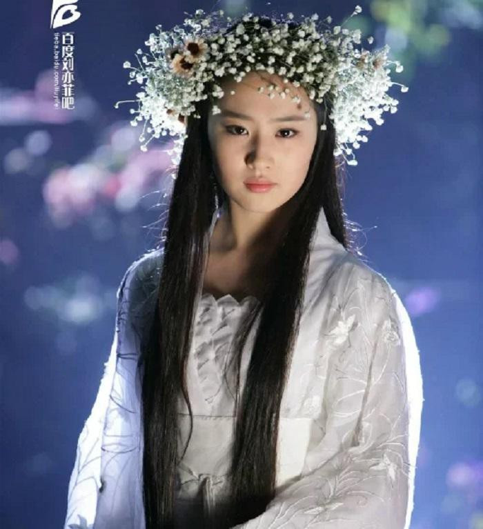 Ngắm nhan sắc Lưu Diệc Phi qua loạt vai diễn cổ trang ảnh 4