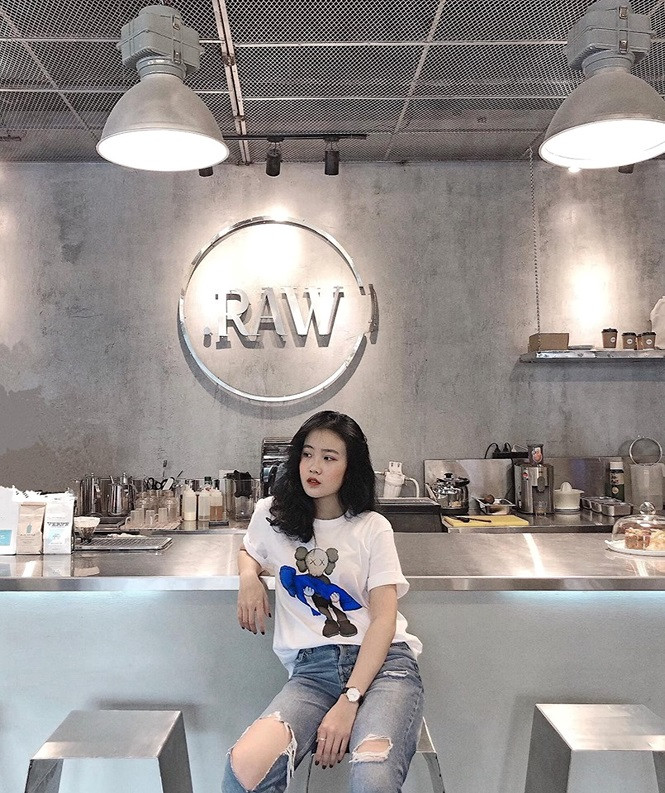 Đoàn Văn Hậu bất ngờ đi Hà Lan một năm và động thái của bạn gái hot girl - ảnh 4