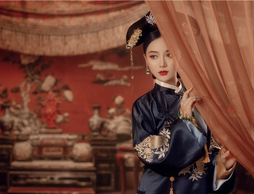 Từ nữ tỳ trở thành hoàng hậu nổi danh vì đã làm điều "người thường" không làm được hình ảnh 2 tu nu ty tro thanh hoang hau noi danh vi da lam dieu "nguoi thuong" khong lam duoc hinh anh 2