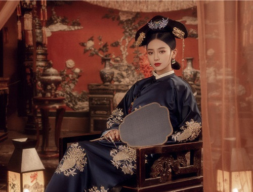 Từ nữ tỳ trở thành hoàng hậu nổi danh vì đã làm điều "người thường" không làm được hình ảnh 3 tu nu ty tro thanh hoang hau noi danh vi da lam dieu "nguoi thuong" khong lam duoc hinh anh 3