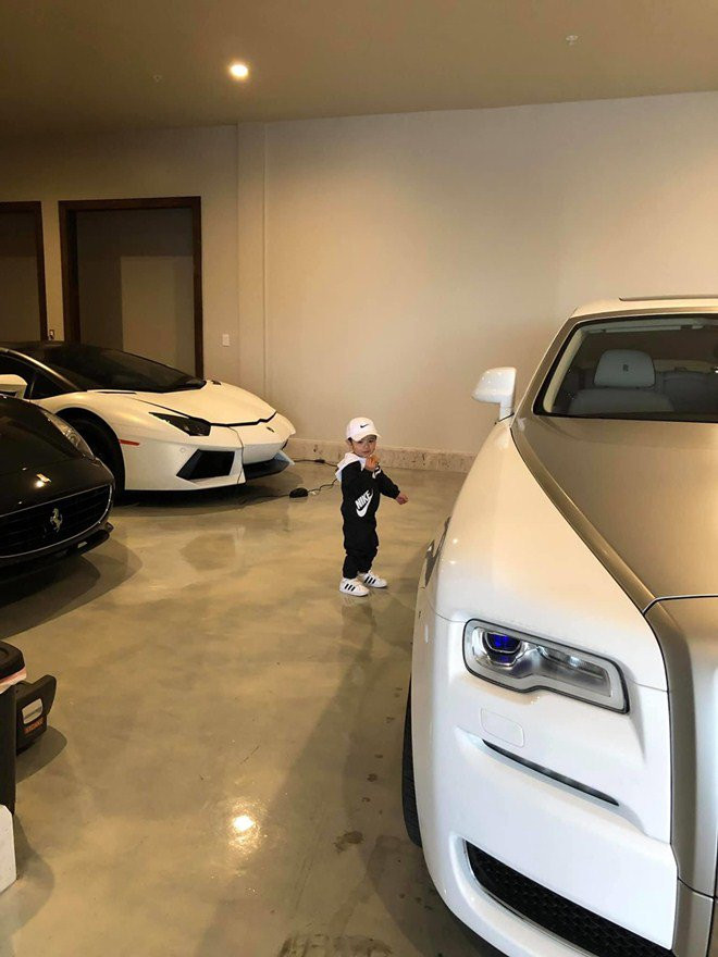 Kênh Youtube của con trai hơn 2 tuổi Đan Trường đã kiếm được tiền "khủng" ảnh 2 Bất ngờ với số tiền con trai hơn 2 tuổi của Đan Trường có được từ YouTube-3