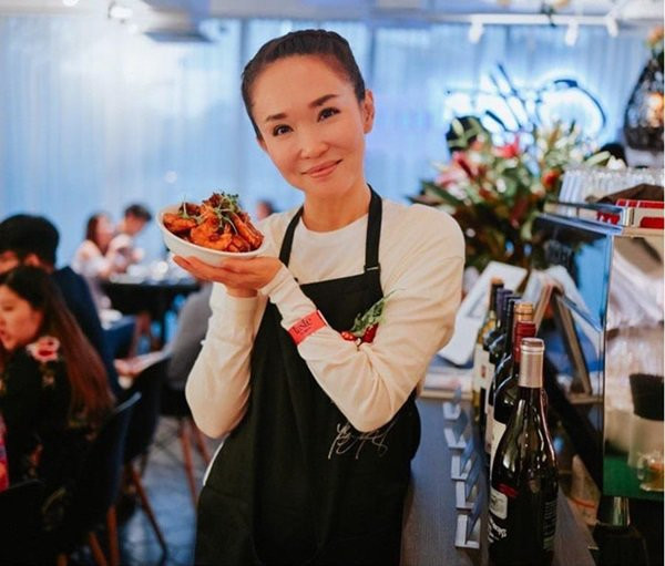 lay nhau duoc 10 nam, &#34;tieu long nu&#34; pham van phuong moi he lo ly do &#34;do&#34; ly minh thuan - 5