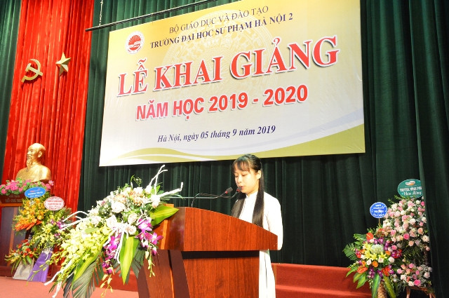 Sinh viên Nguyễn Thị Mai - K45B Khoa Ngữ văn.