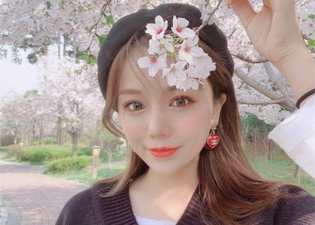 Huỳnh Hiểu Dao, hot girl gần 6 triệu follow.