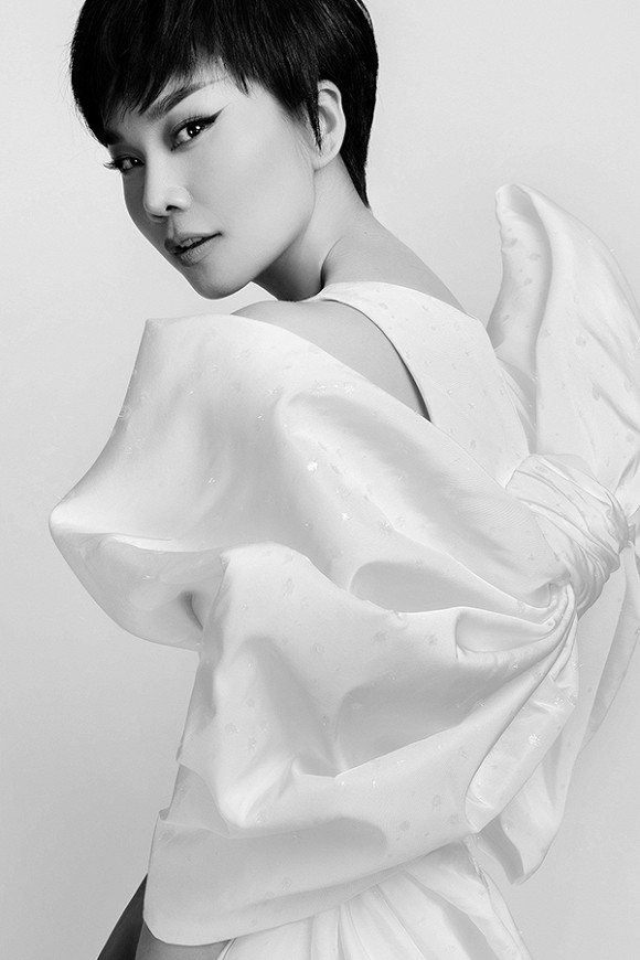 fotos-by-tangtang-01-ngoisao.vn-w600-h900 1 Siêu mẫu ,Thanh Hằng, NTK Công Trí, sao Việt