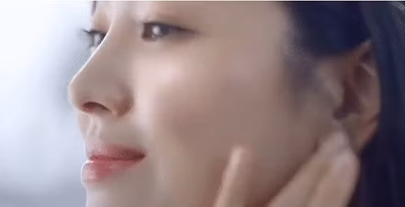 Song Hye Kyo ngày càng xinh đẹp hậu ly hôn - ảnh 9