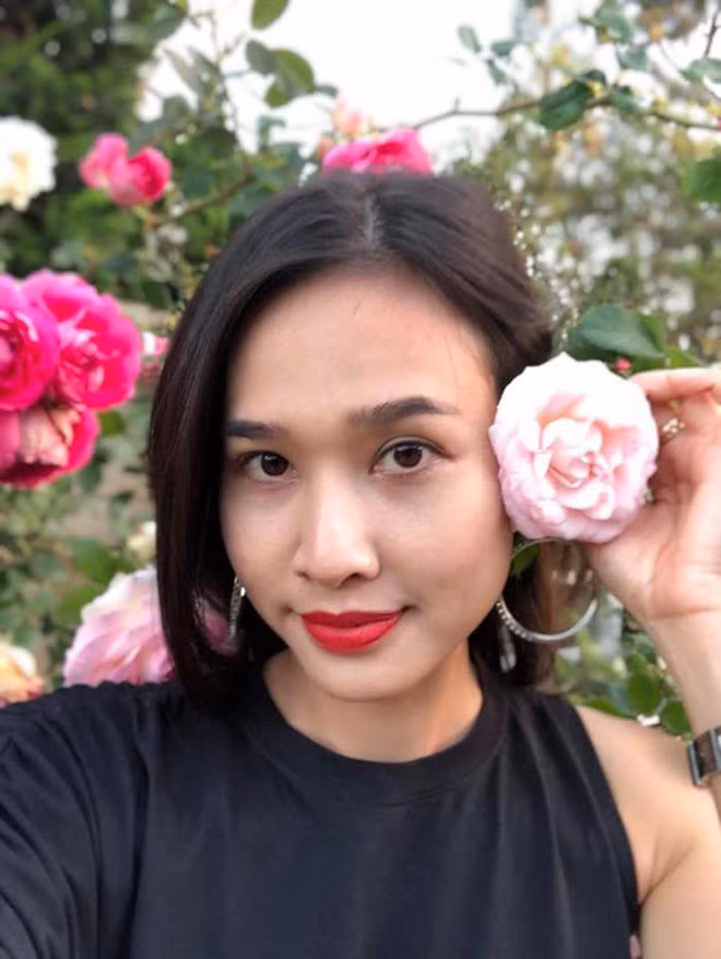 Chia tay Bằng Kiều, Dương Mỹ Linh yêu đại gia hơn 11 tuổi, tận hưởng cuộc sống sang chảnh khắp thế giới-4