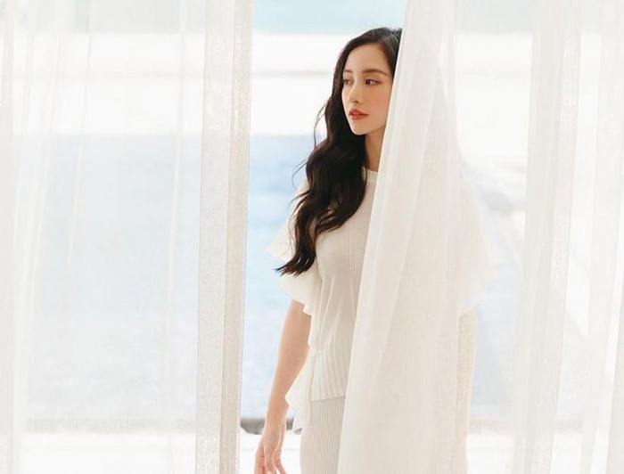 Jun Vũ: "Sự xuất hiện của người ấy khiến trái tim bấp bênh" ảnh 6