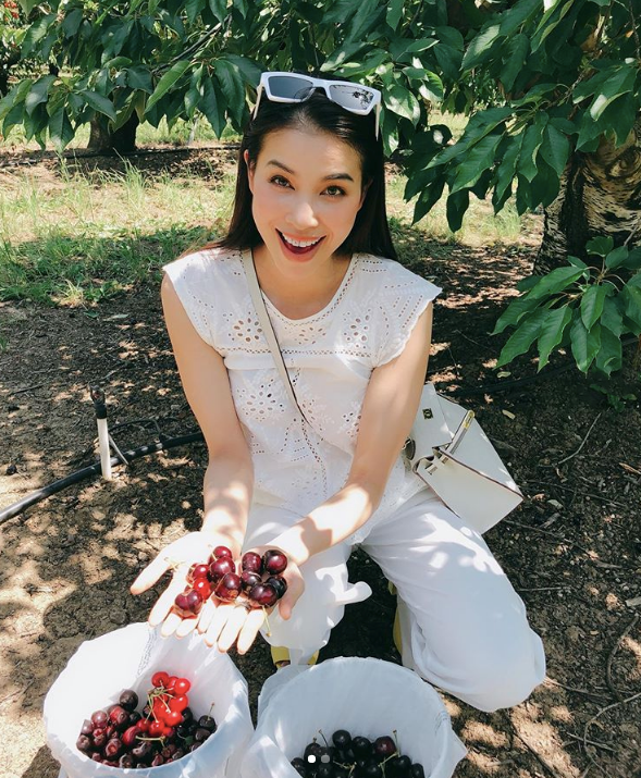 Cuộc sống của Phạm Hương ra sao trên đất Mỹ? - ảnh 4