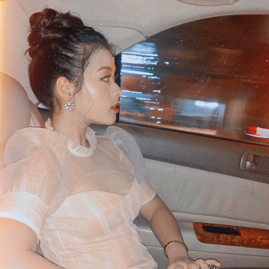 Con gái út của NSƯT Chiều Xuân “gây thương nhớ” với nhan sắc xinh đẹp không kém mẹ ảnh 2