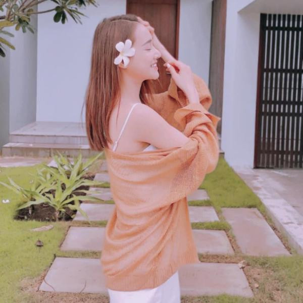 Nhã Phương lại thả thính với loạt ảnh trong veo xinh đẹp như tiên nữ ảnh 3 Nhã Phương lại thả thính với loạt ảnh trong veo xinh đẹp như tiên nữ ảnh 4