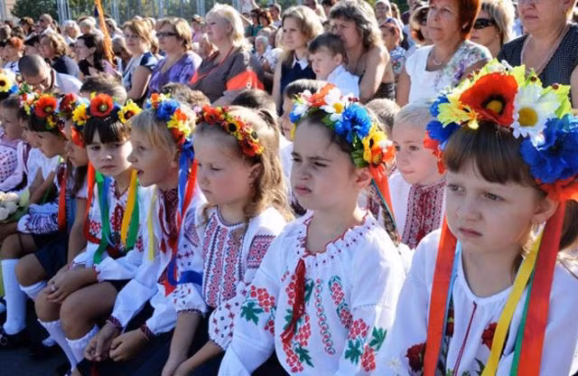 Những quốc gia nào cũng khai giảng vào khoảng đầu tháng 9 như Việt Nam? - 2